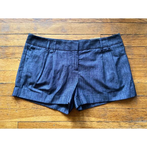 EXPRESS Gray Lightweight Cotton Cuffed Shorts sz 10 (NWT) - Picture 1 of 10